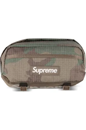 Supreme Cangurera con estampado militar