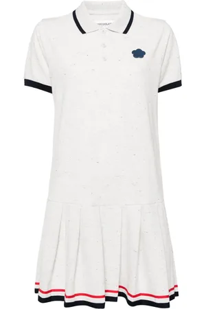 Chocoolate Vestido estilo playera tipo polo con aplique del logo