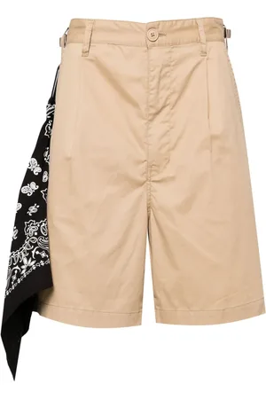 Izzue Shorts con detalle de mascada