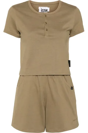 Izzue Playera con logo bordado