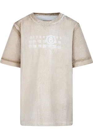 Maison Margiela Playera con efecto envejecido y números estampados
