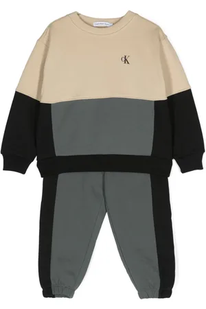 Calvin Klein Traje deportivo con diseño color block