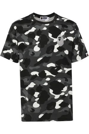 A Bathing Ape Playera con estampado militar