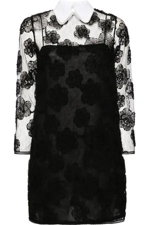 Nº21 Vestido corto con encaje floral