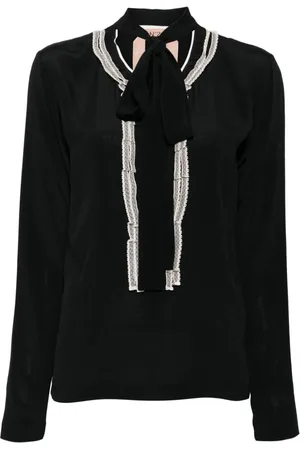 Nº21 Blusa con moño en el cuello