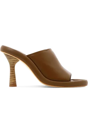 Paloma Barceló Mules Ilia