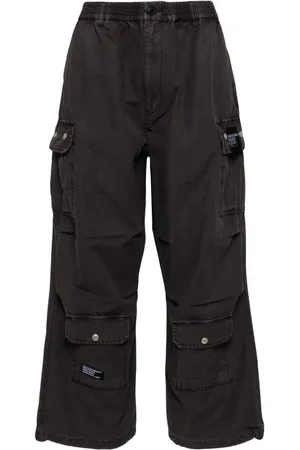 Izzue Pants cargo con diseño ancho