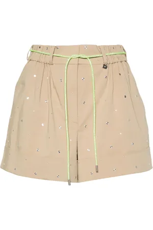 Maje Shorts con apliques