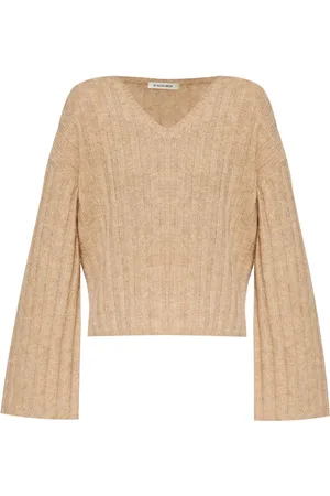 By Malene Birger Suéter de canalé grueso con cuello en V