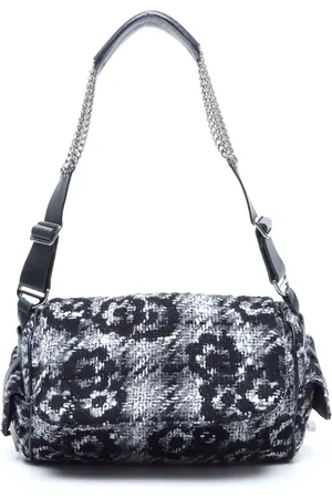 CHANEL Bolsa de hombro Camellia 2005-2006