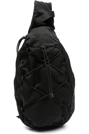 C.P. Company Mochila estilo crossbody Nylon B