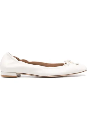 Stuart Weitzman Flats Bria