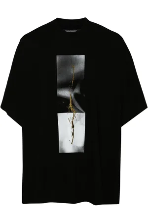 JULIUS Playera con estampado gráfico