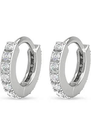 VEYNOU Aretes mini estilo huggie en oro blanco reciclado de 14kt con diamantes