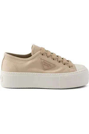 Prada Tenis con agujetas