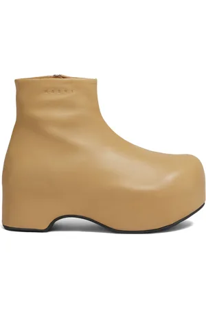 Marni Botas con logo en relieve