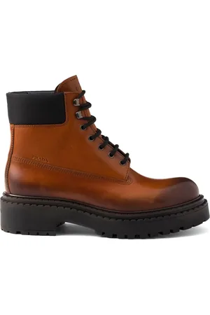 Prada Botas con agujetas
