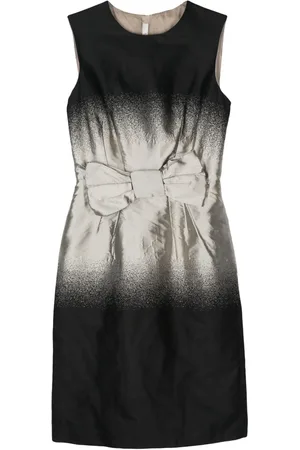 Prada Vestido con detalle de moño 2010