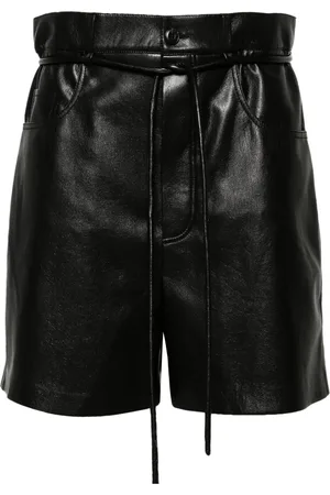 Nanushka Shorts con cinturón