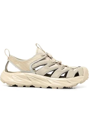 Hoka One One Tenis con cortes