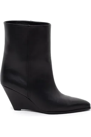 Closed Botas con cuña