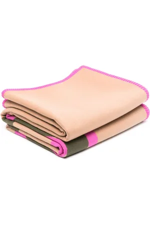 Loewe Manta con parche Anagram