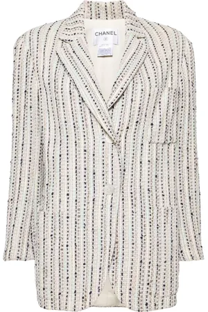 CHANEL Blazer de tweed con botones 2000