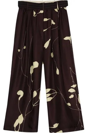 ALYSI Pantalones de seda con hojas estampadas