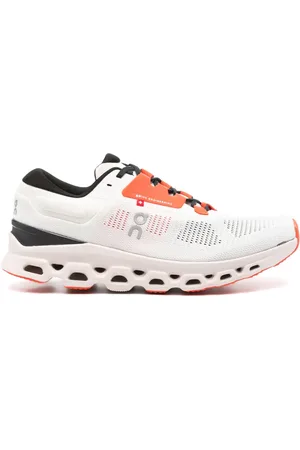 On Running Tenis Cloudstratus 3