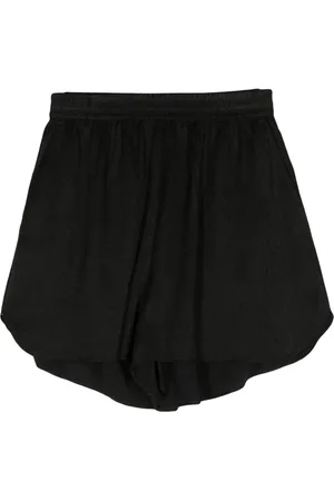 Won Hundred Shorts Chili