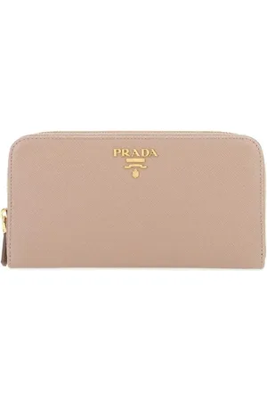 Prada Cartera con placa del logo