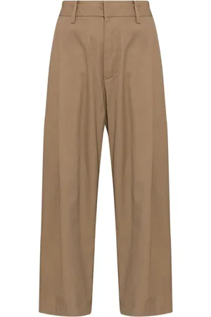 UMA WANG Pantalones capri con detalles de pinzas