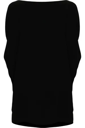 Nº21 Vestido corto con diseño drapeado