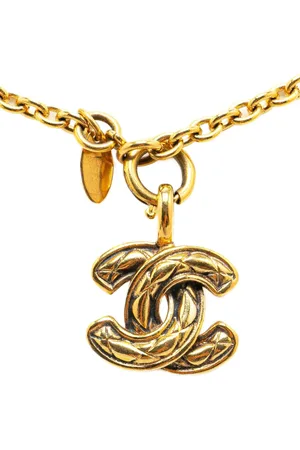 CHANEL Collar Gold Plated CC Quilted Pendant 1970-1980