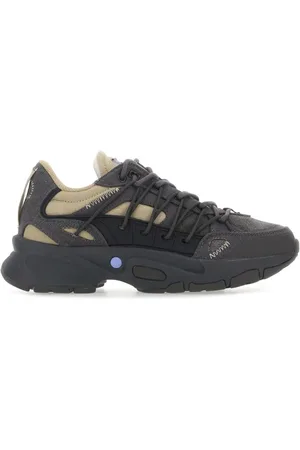Alexander McQueen Tenis Aratana