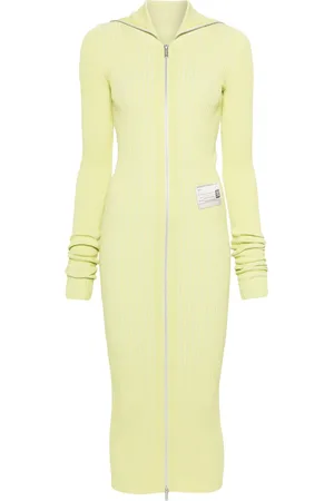 Maison Mihara Yasuhiro Vestido midi con parche del logo