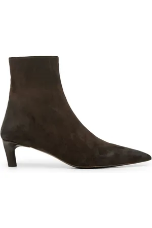 MARSÈLL Botines de gamuza con puntera en punta