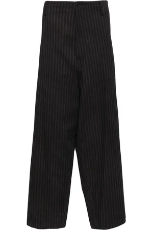 YOHJI YAMAMOTO Pantalones con motivo de rayas