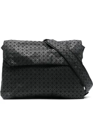 Issey Miyake Bolsa de hombro con paneles geométricos