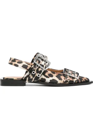 Ganni Flats satinados con estampado de leopardo