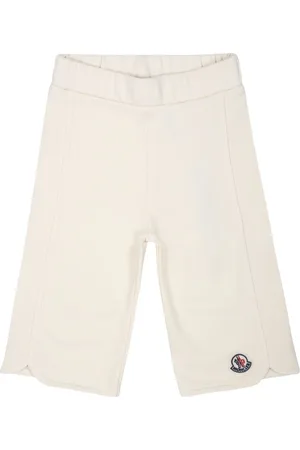 Moncler Pantalones chinos con parche del logo