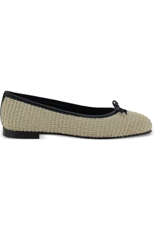 Manolo Blahnik Flats Veralli