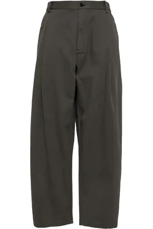 CROQUIS Pantalones tapered con detalles de pinzas