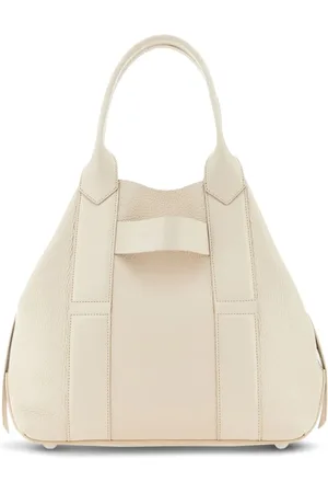 Hogan Tote Script