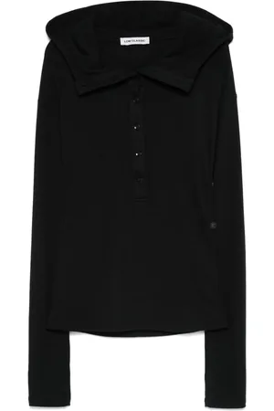 Low Classic Top con capucha y botones