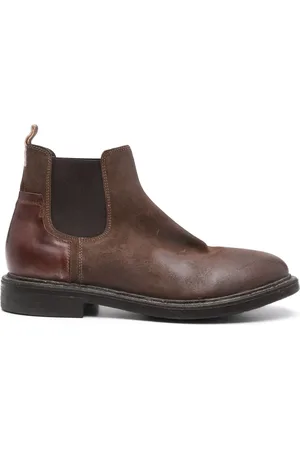 Moma Botas con etiqueta del logo