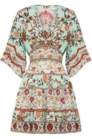 Camilla Vestido mini estampado a capas