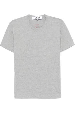 Comme des Garçons Playera con parche de corazón característico