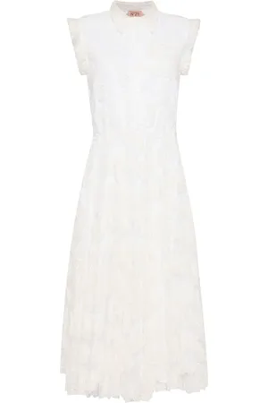 Nº21 Vestido camisero con bordado floral