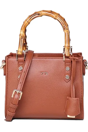 V°73 Tote Nefertiti
